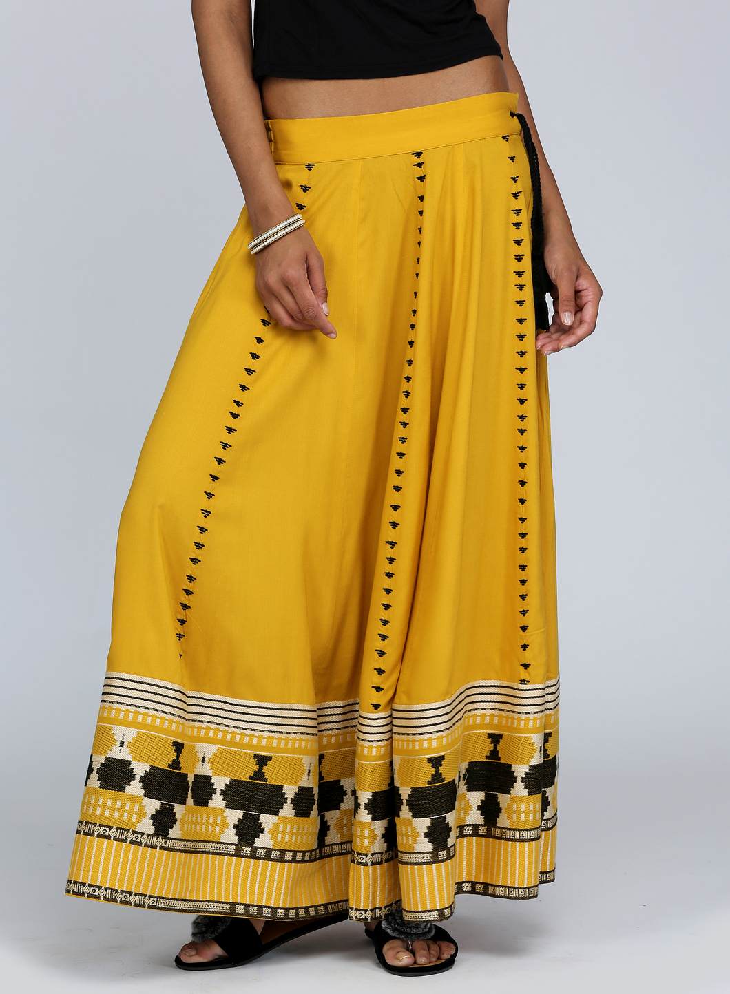Yellow Embroidered Skirt L