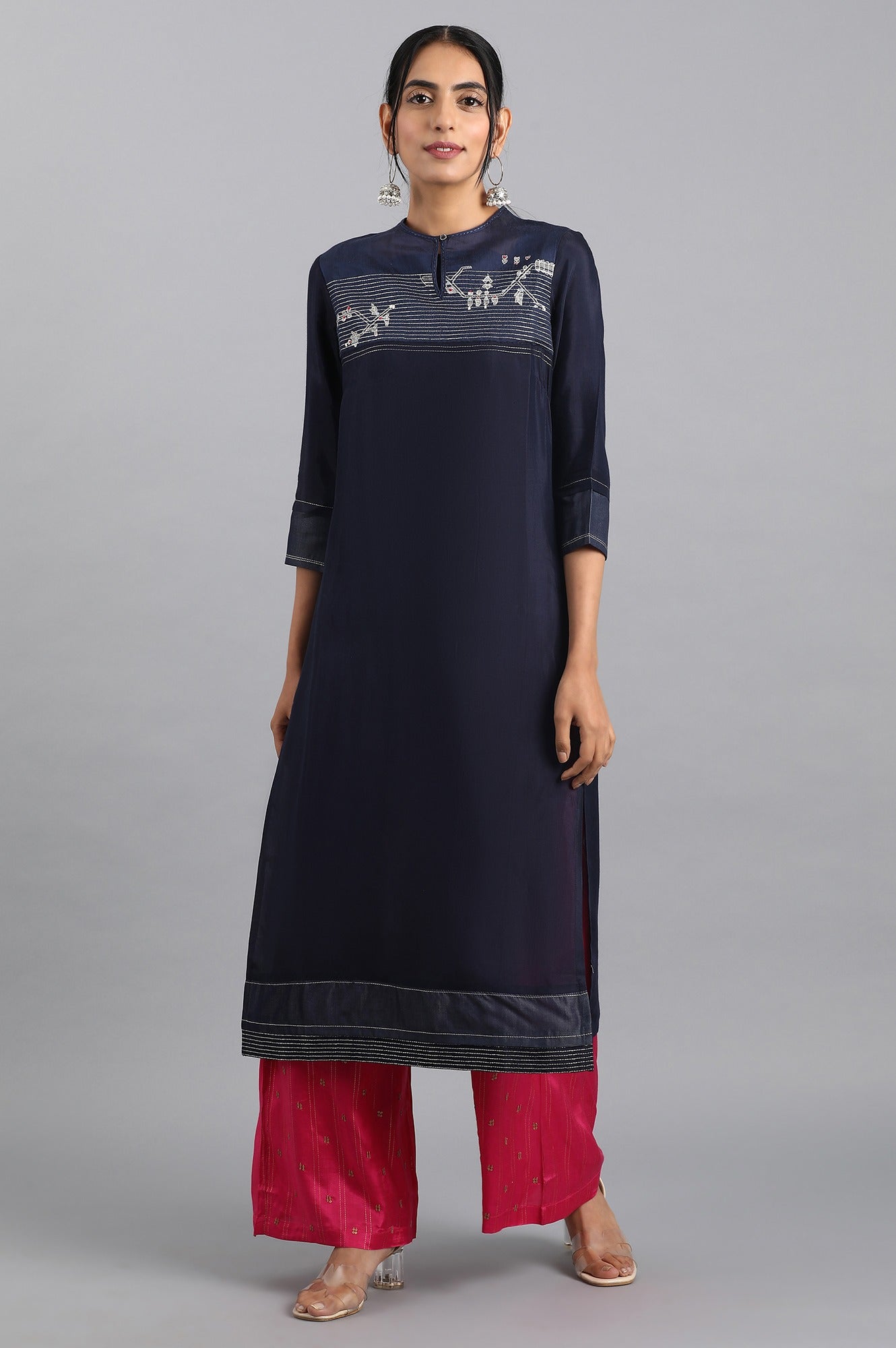 Blue Round Neck Embroidered kurta