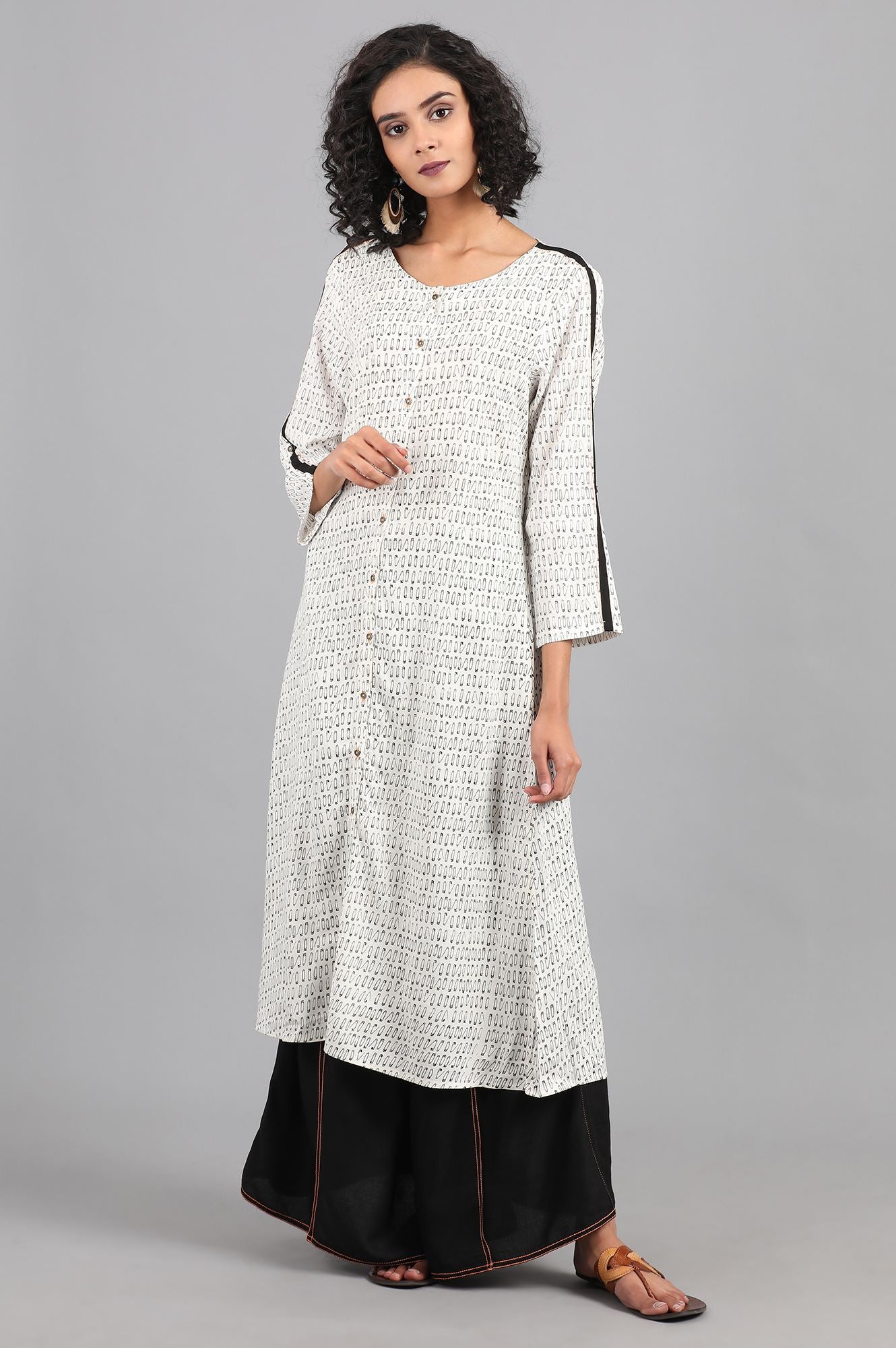 Ecru Round Neck Printed kurta