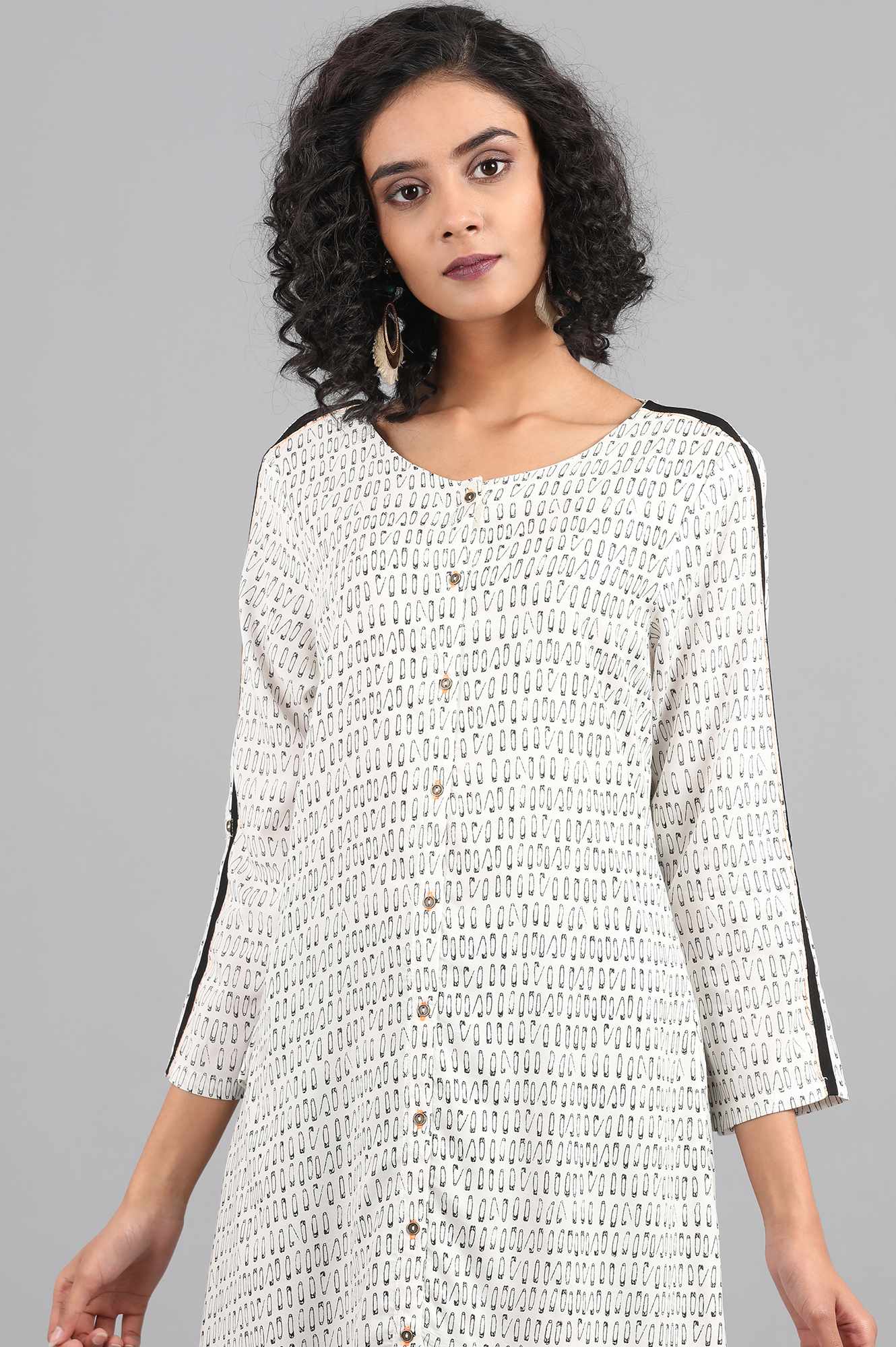 Ecru Round Neck Printed kurta