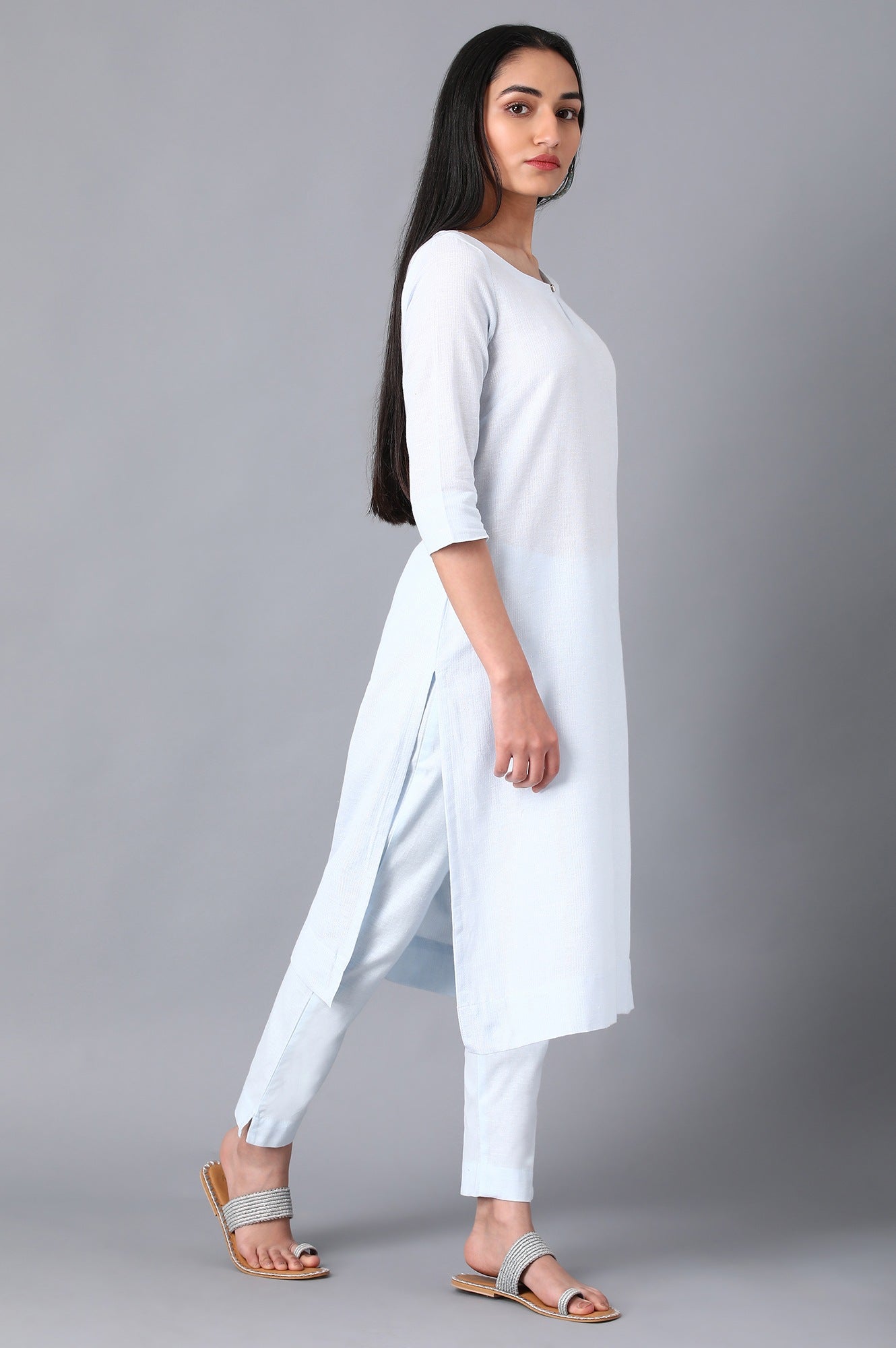 Blue Round Neck Solid kurta