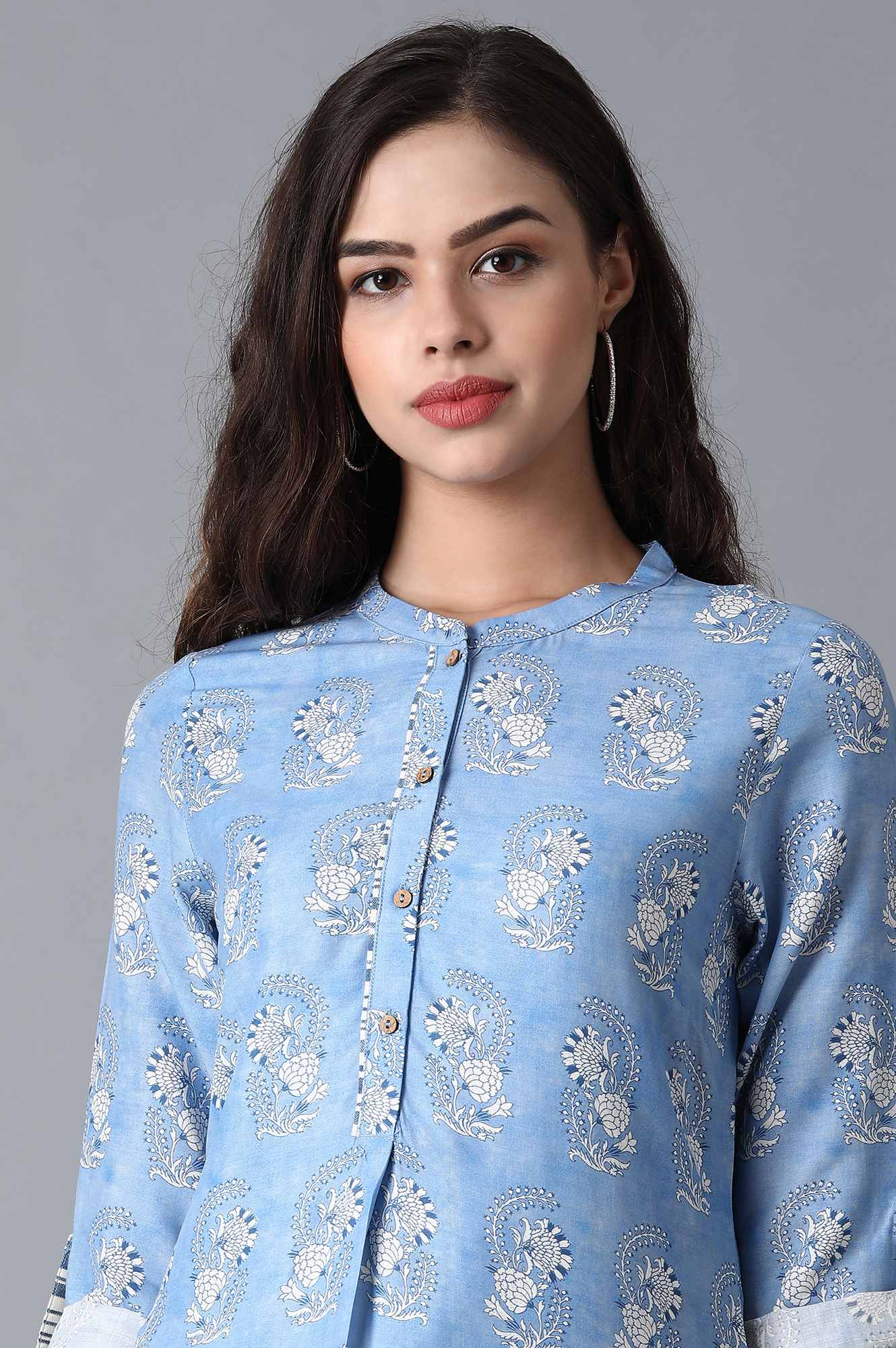 Blue Mandarin Neck Printed kurta
