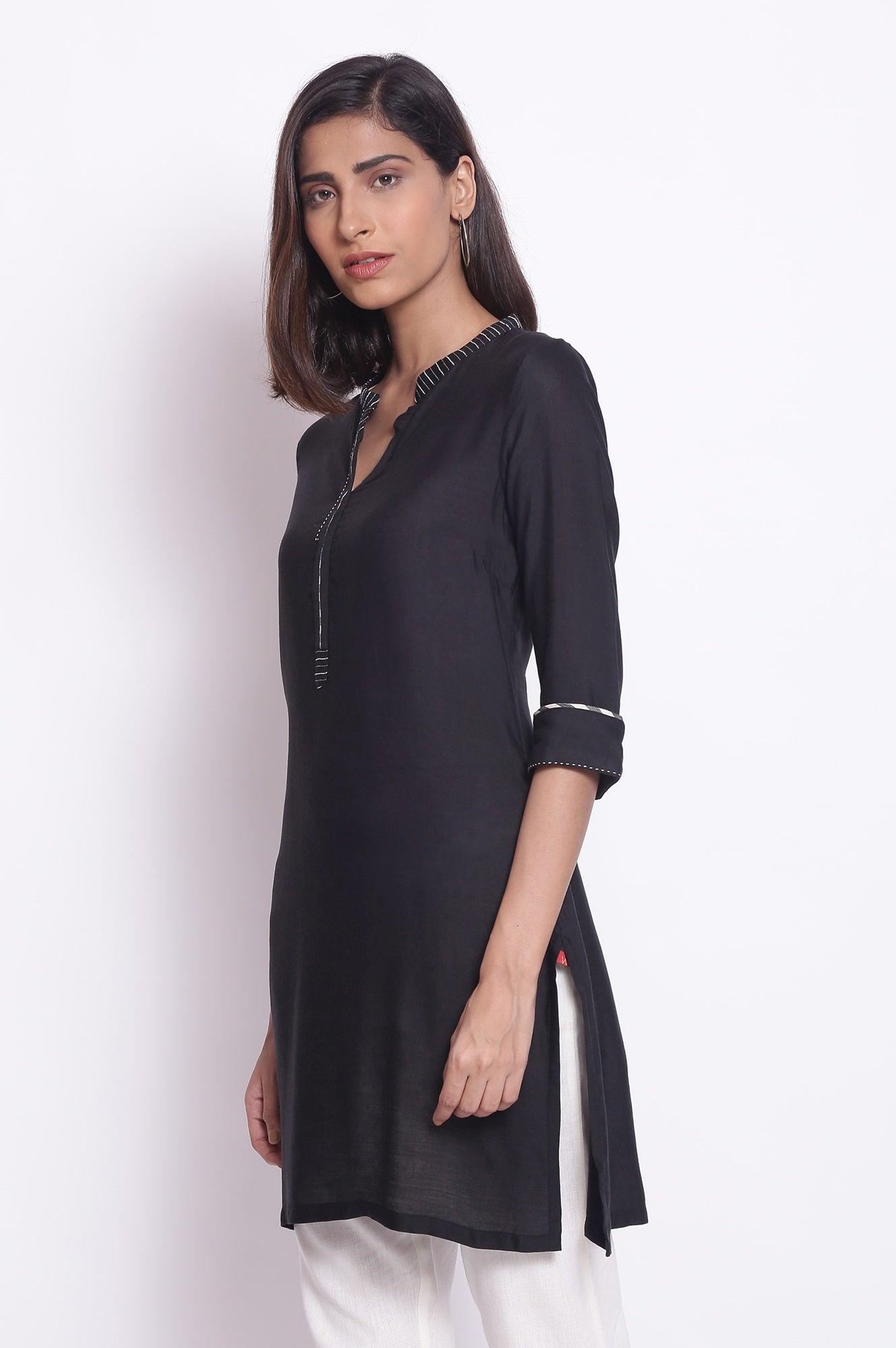 Black Solid kurta - wforwoman