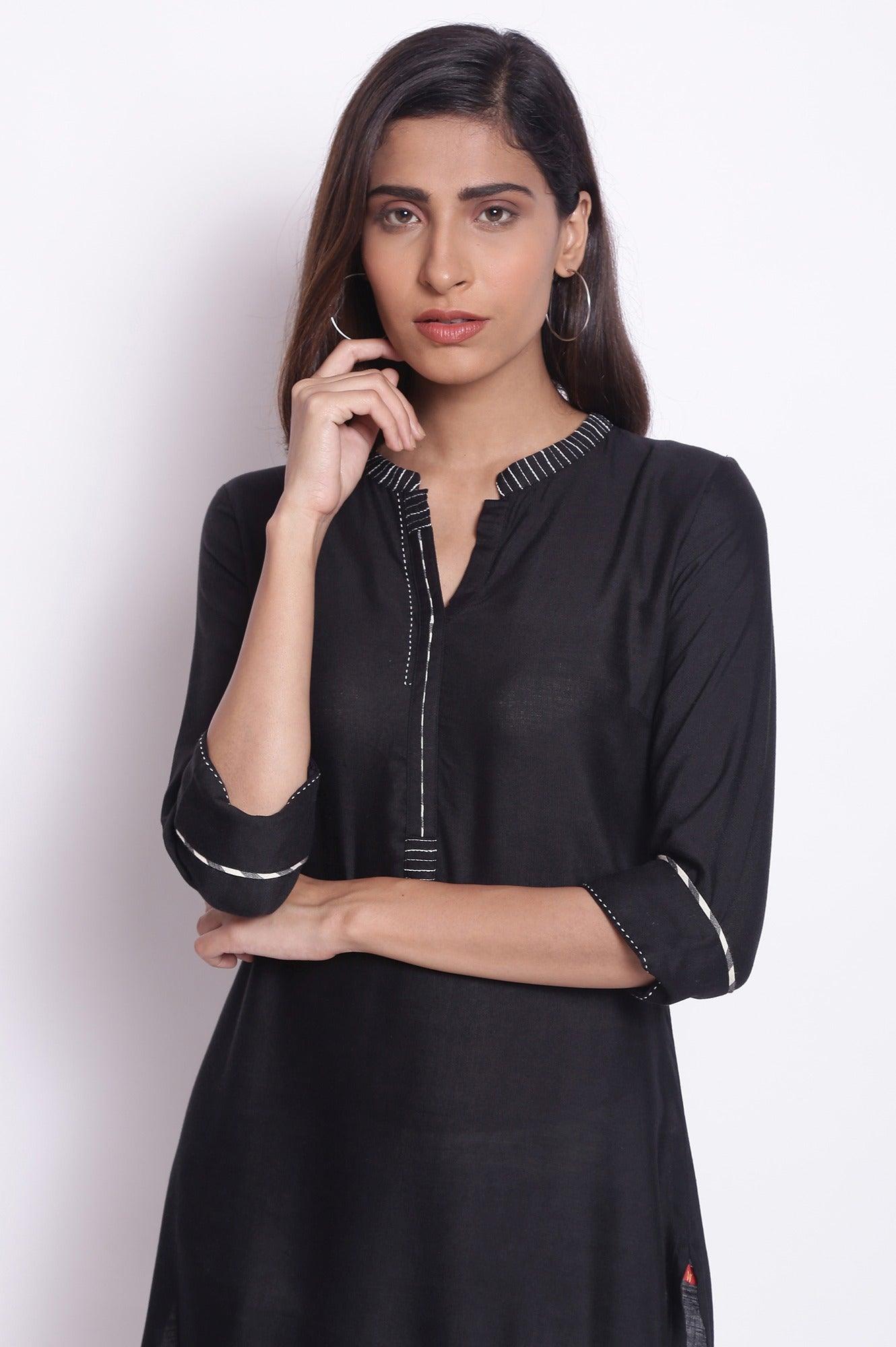 Black Solid kurta - wforwoman