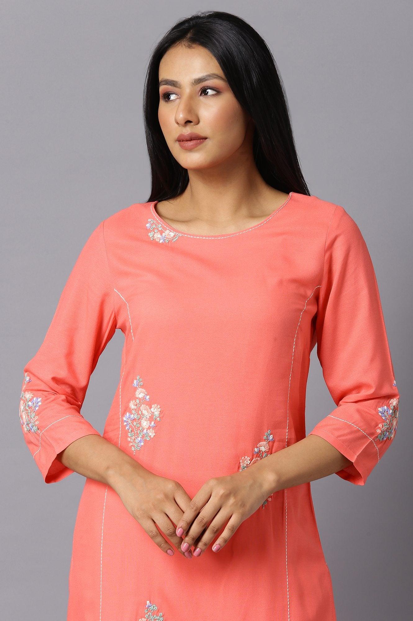 Orange Embroidered kurta In Round Neck - wforwoman