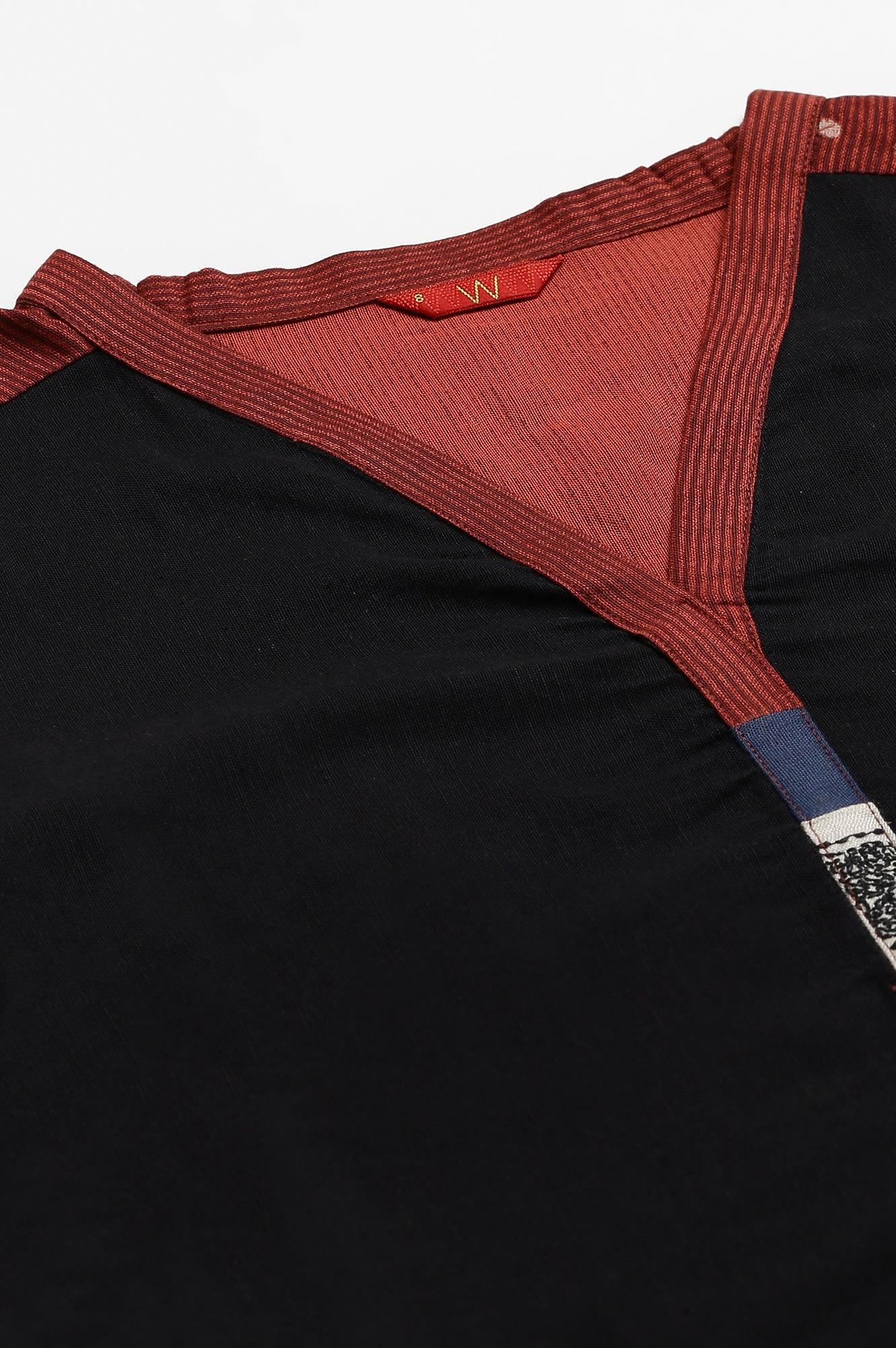 Black Solid kurta With Printed Placket - wforwoman
