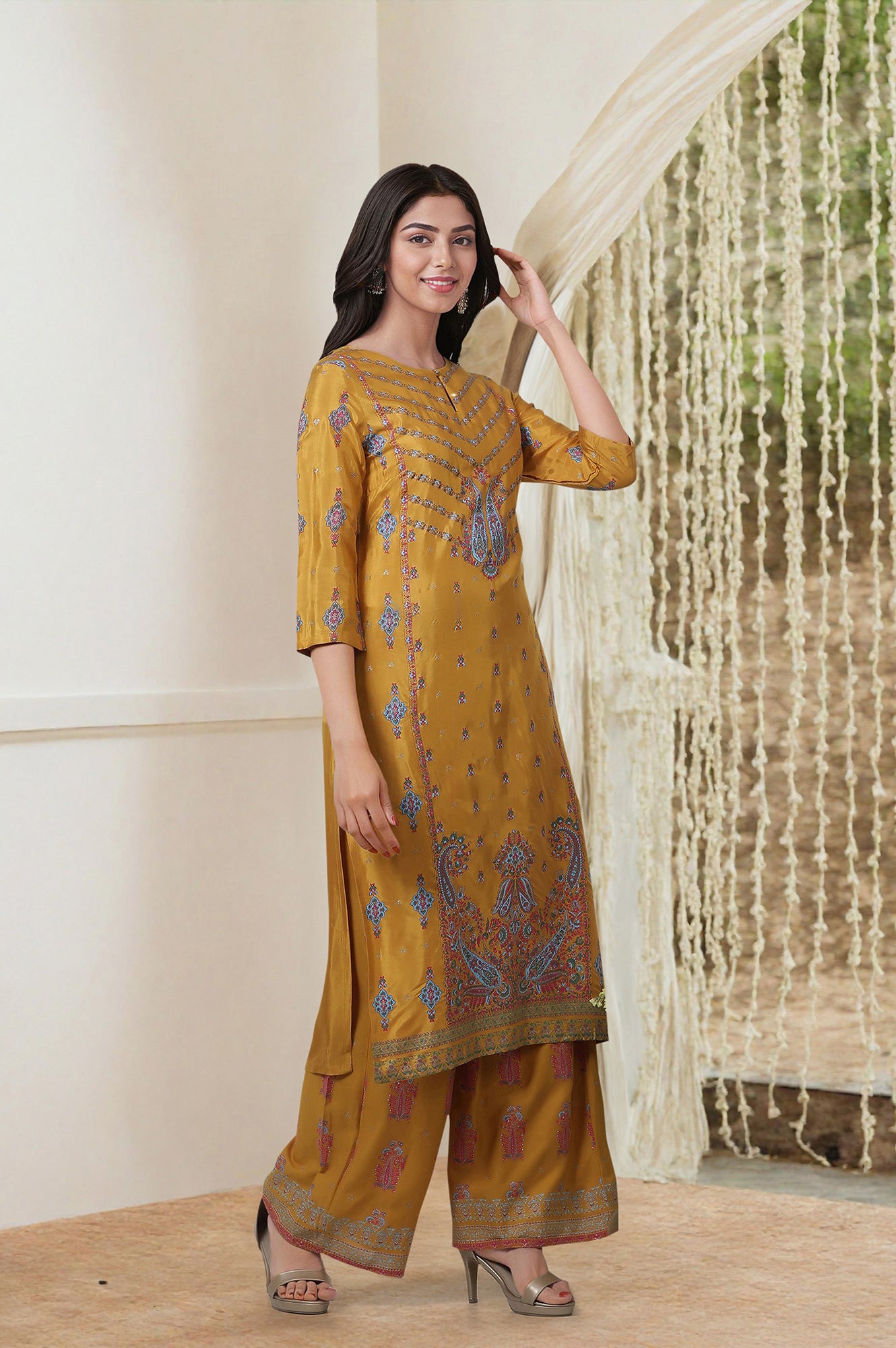 Yellow Glitter Printed Straight Kurta and Pants Co-ord Set