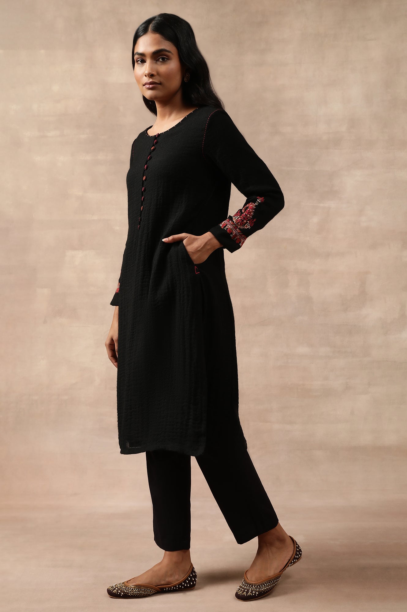 Black Woollen Embroidered kurta