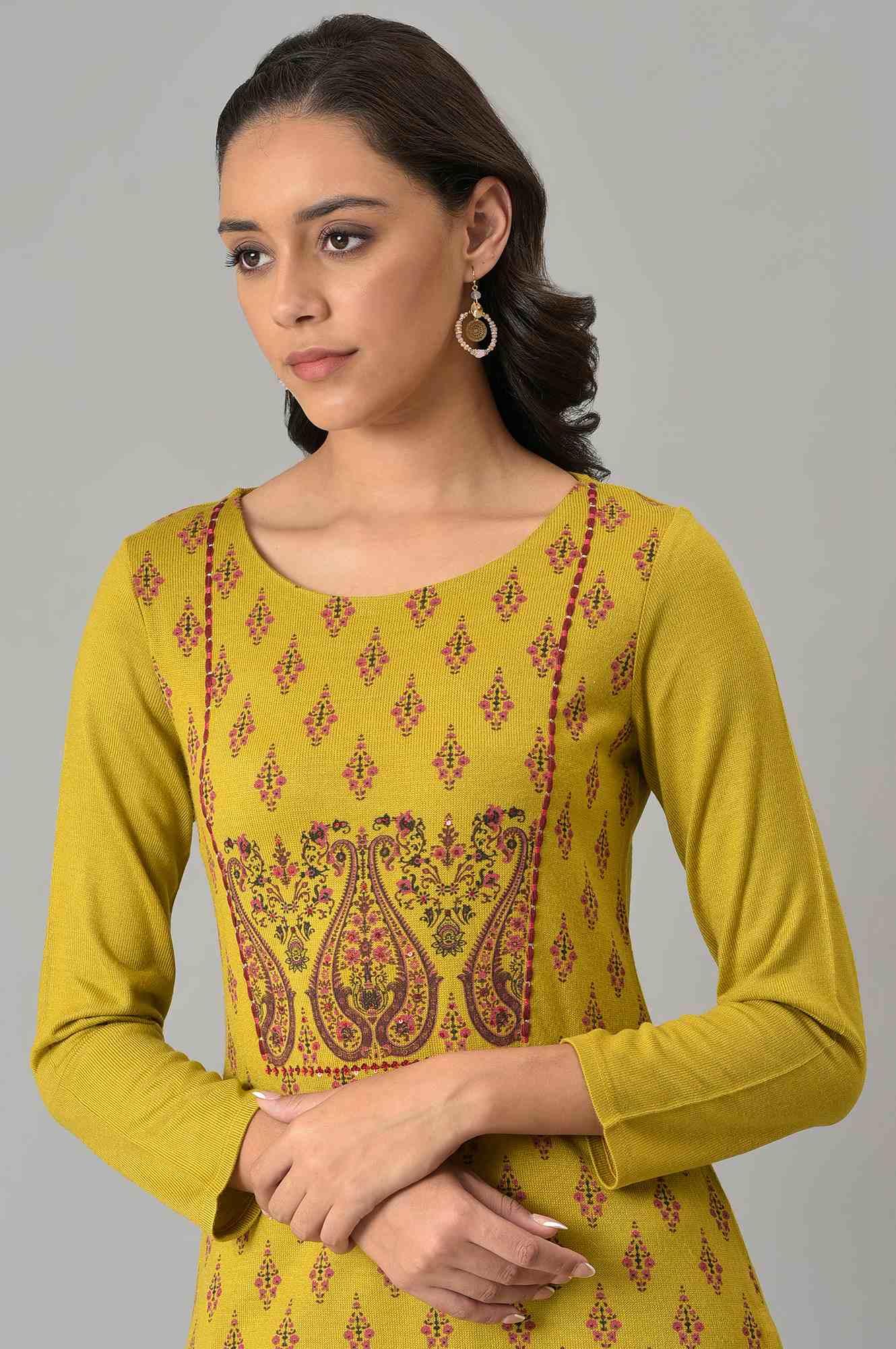 Green Paisley Print Festive Winter kurta - wforwoman