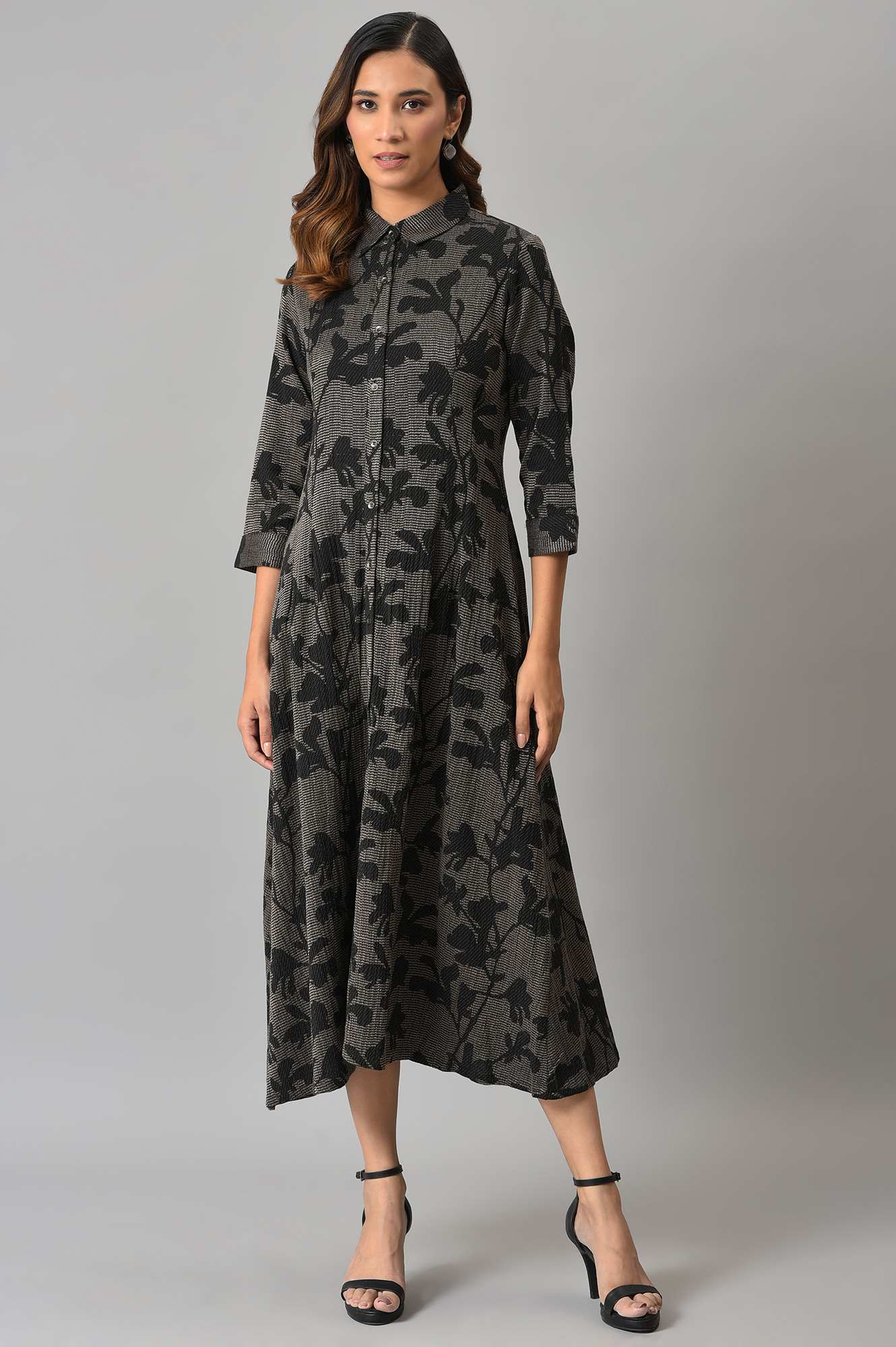 Buy Black Pleated Floral Print Dress @ 3999