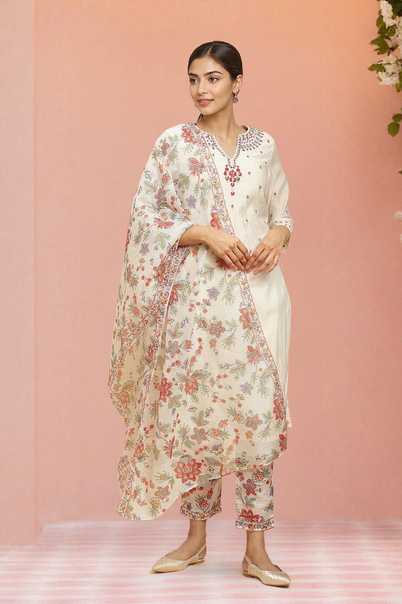 Ecru Chanderi Embroidered Kurta Set with Slim Pants and Dupatta