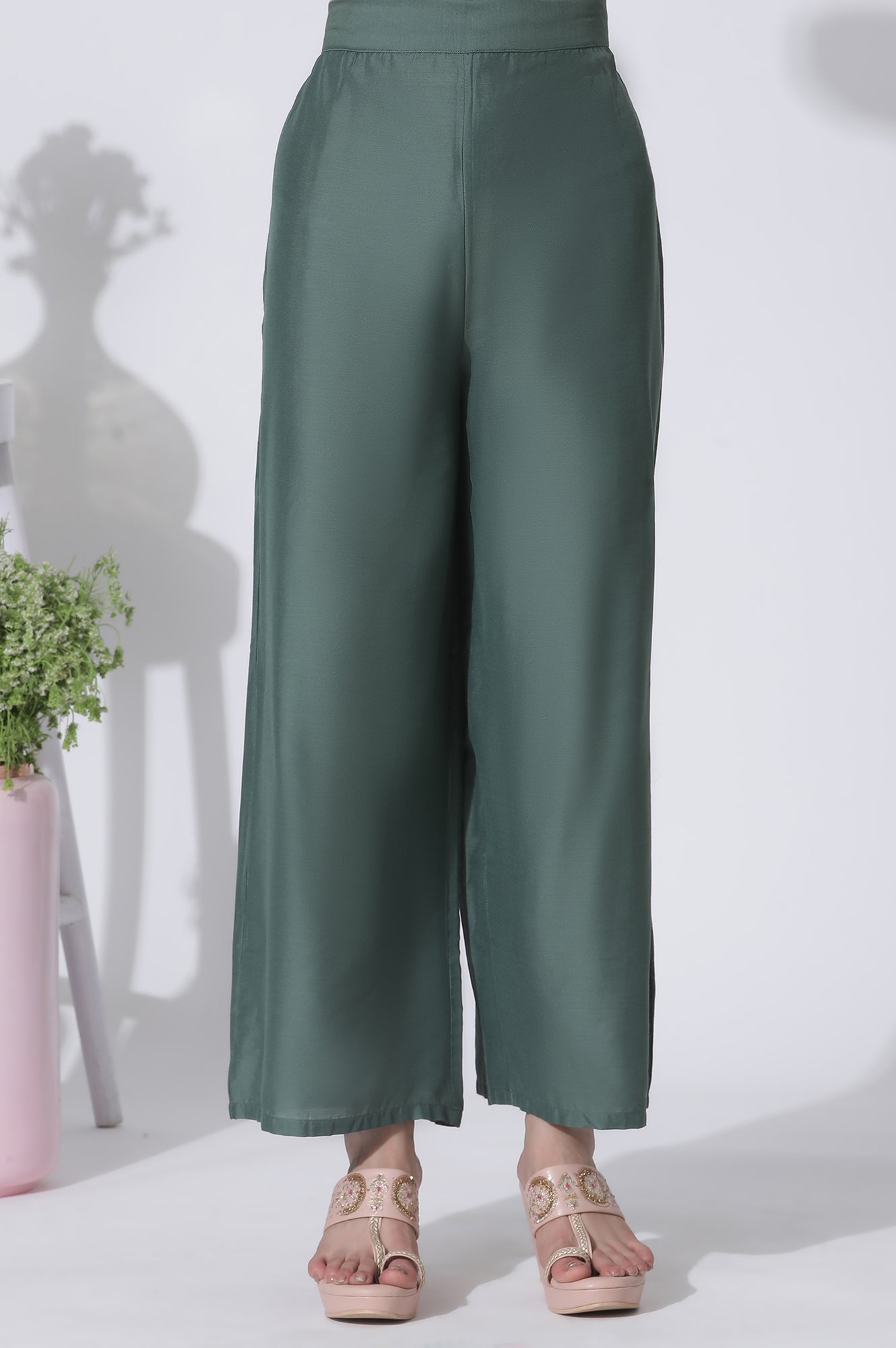 Purple Embroidered Kurta And Pants Set