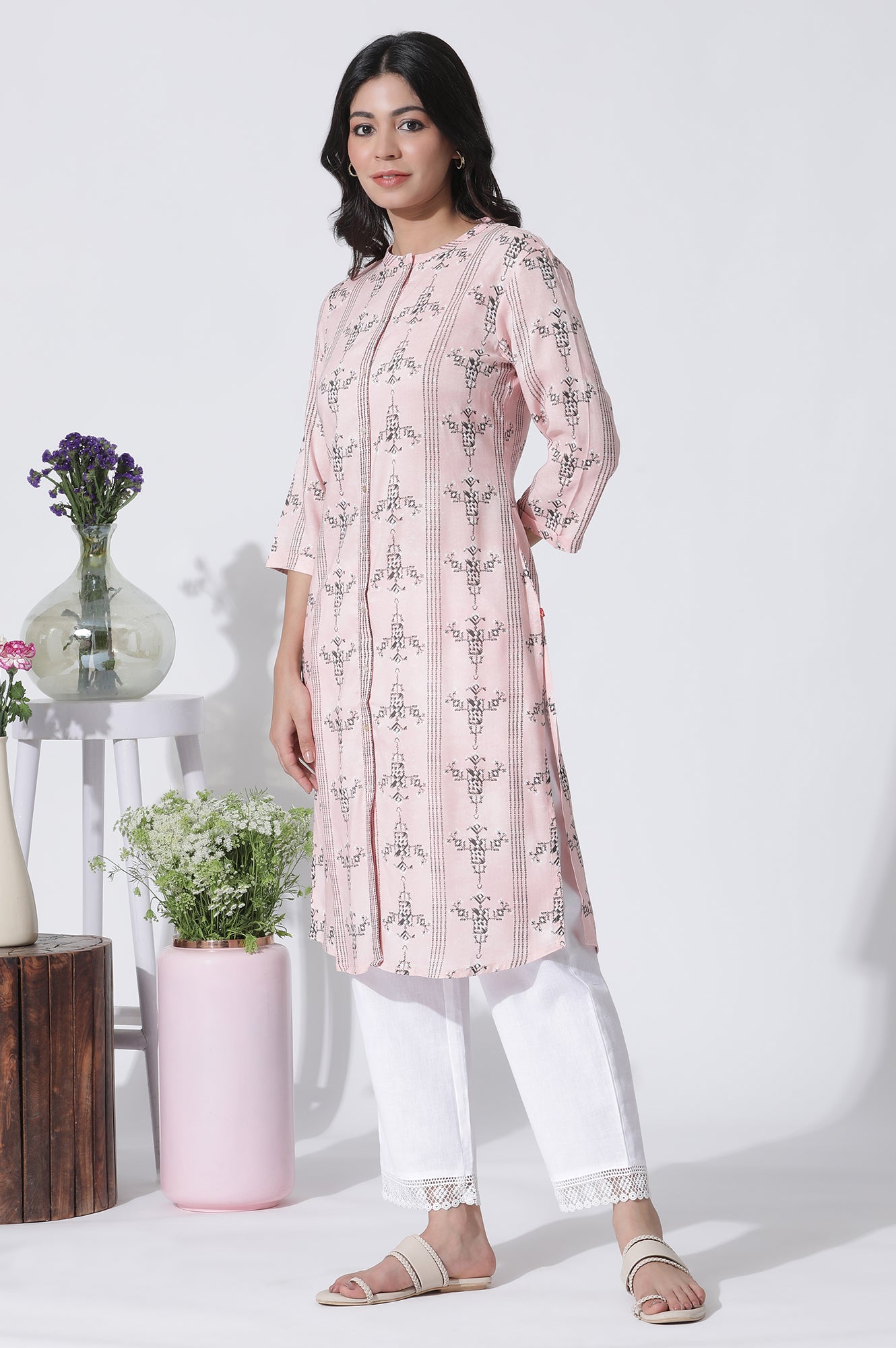 Pink Geometric Printed Straight Shirt Kurta and Pants Set