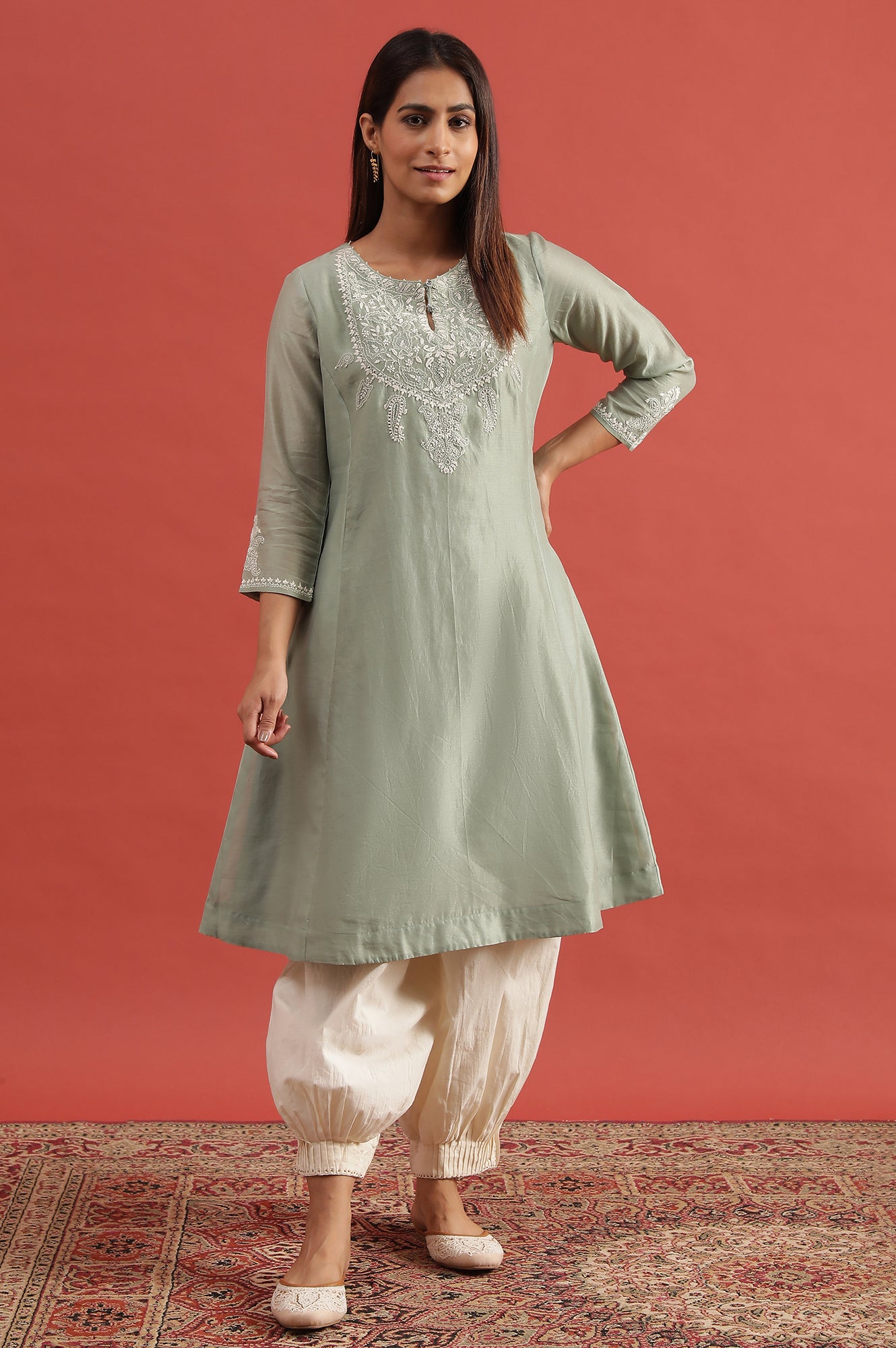Light Green Chikankari Kurta In Cotton Silk