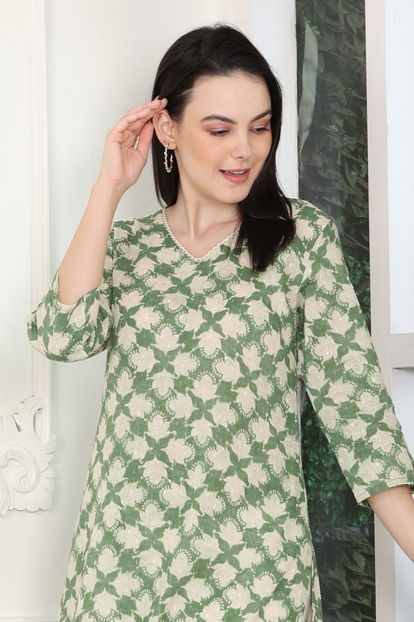 Green Floral Printed Cotton Blend Textured Straight Kurta - wforwoman