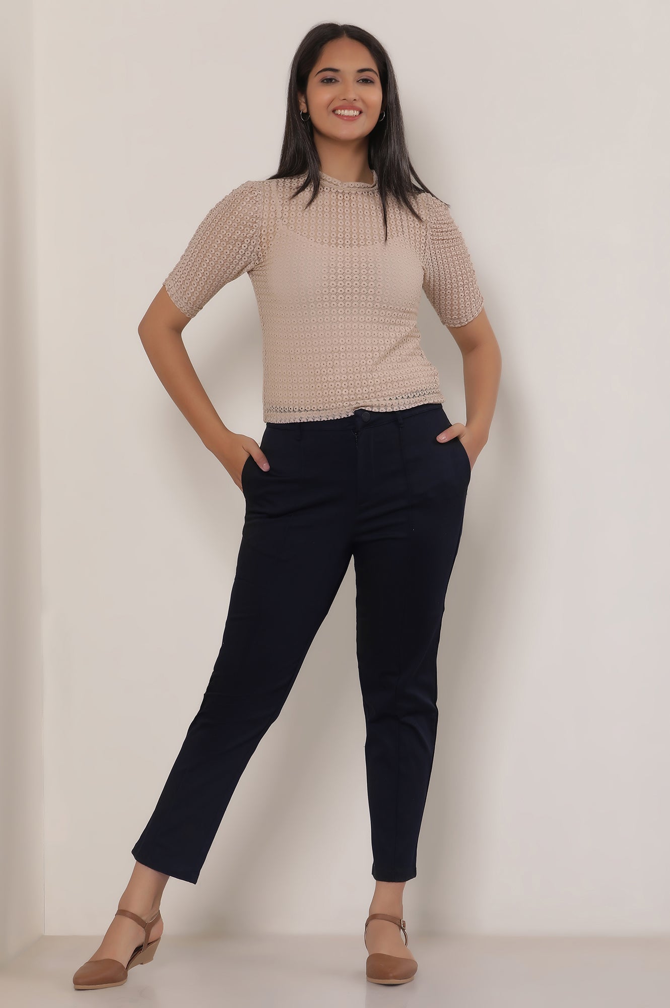 Black Solid Straight Fit Cotton Pants With Button And Zip Closure XS