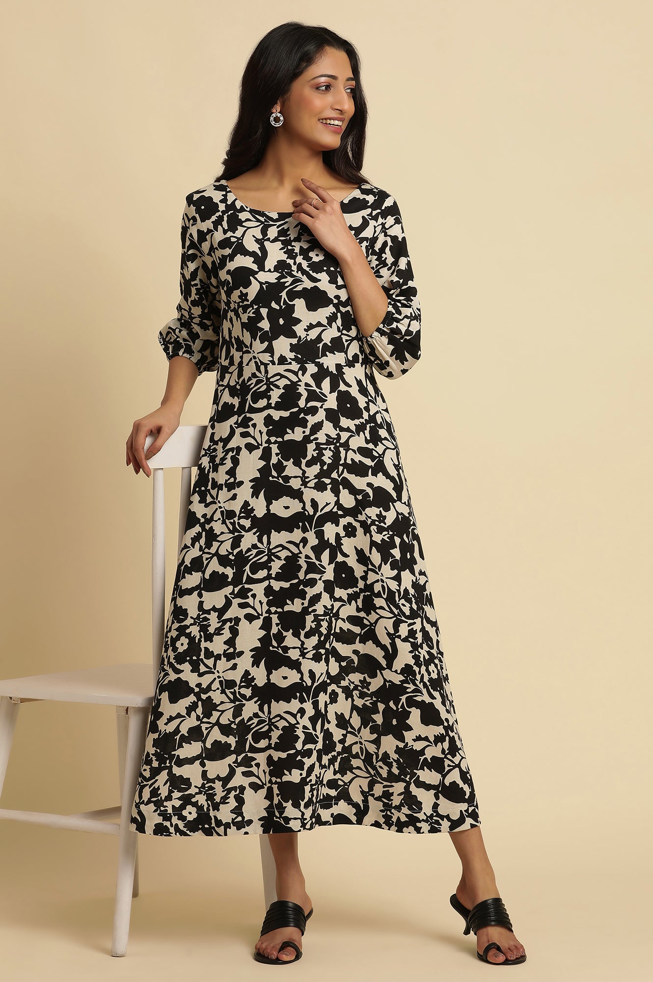 Floral Maxi Dress Floral Dress And Ankle Boots Black And White