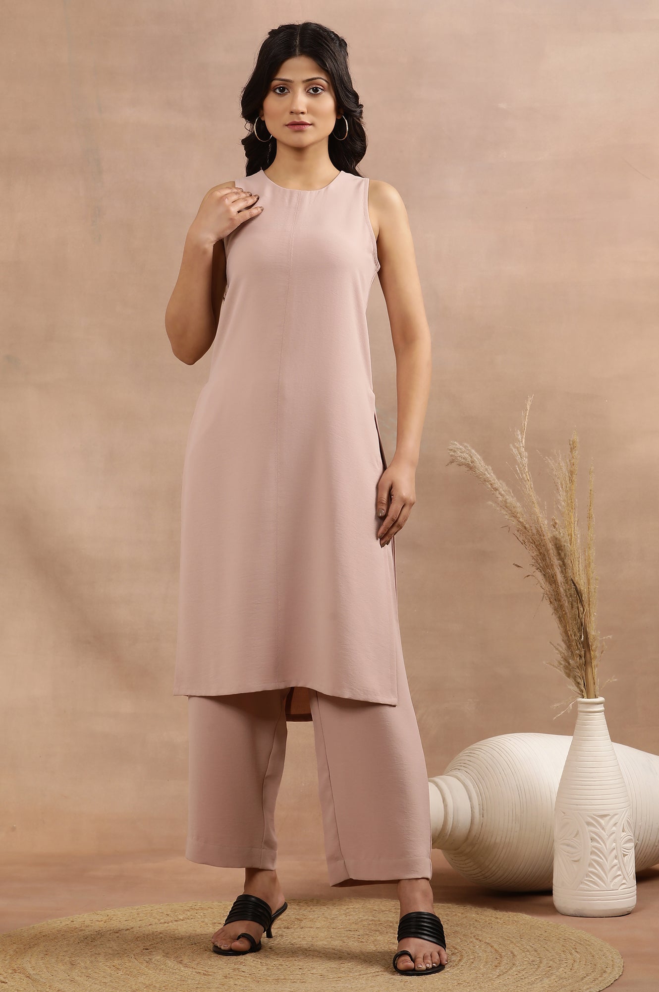 Pink Sleeveless Solid Straight Kurta And Pants Set