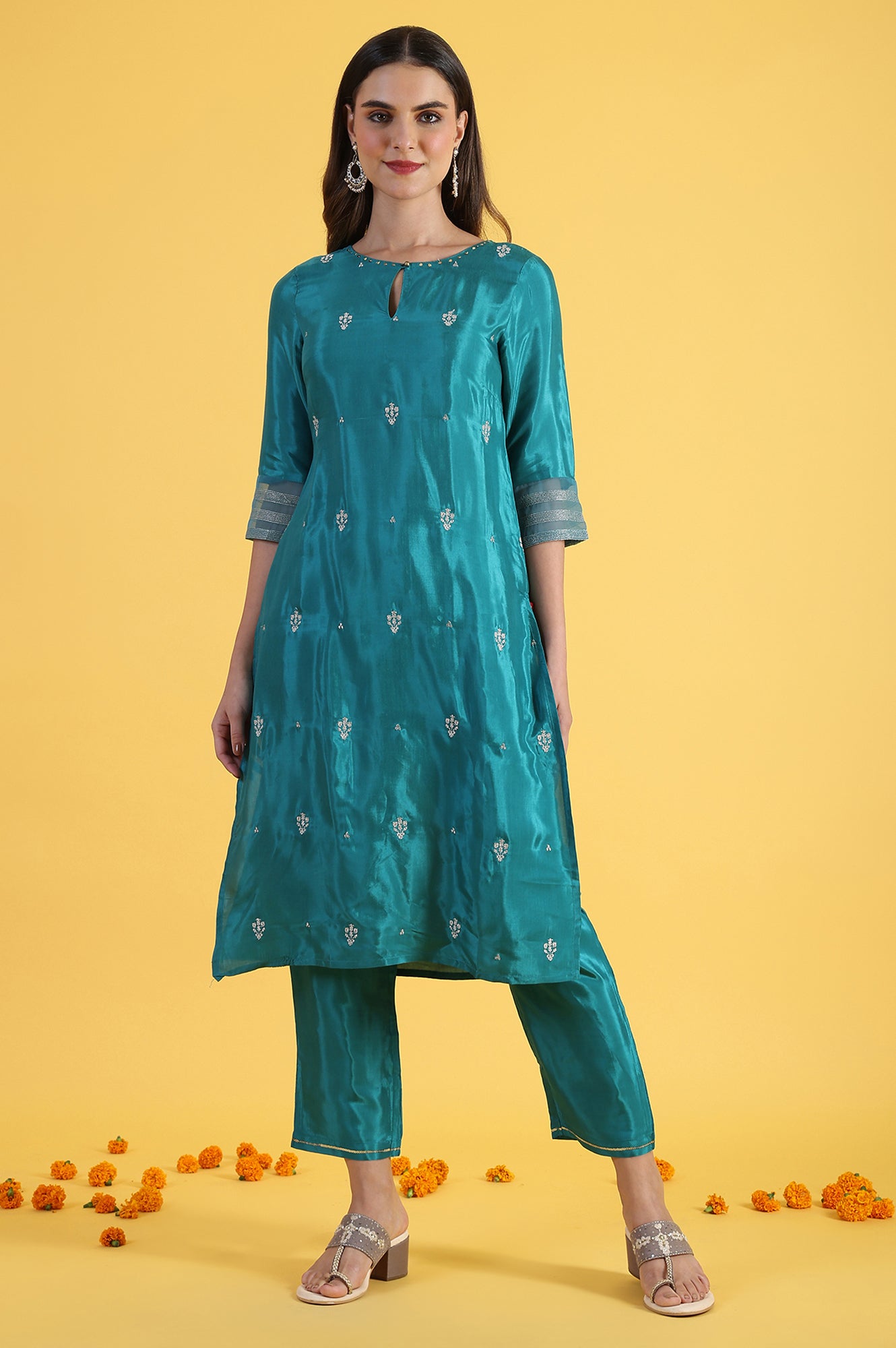 Blue Embroidered Rayon Straight Kurta in Keyhole Neck
