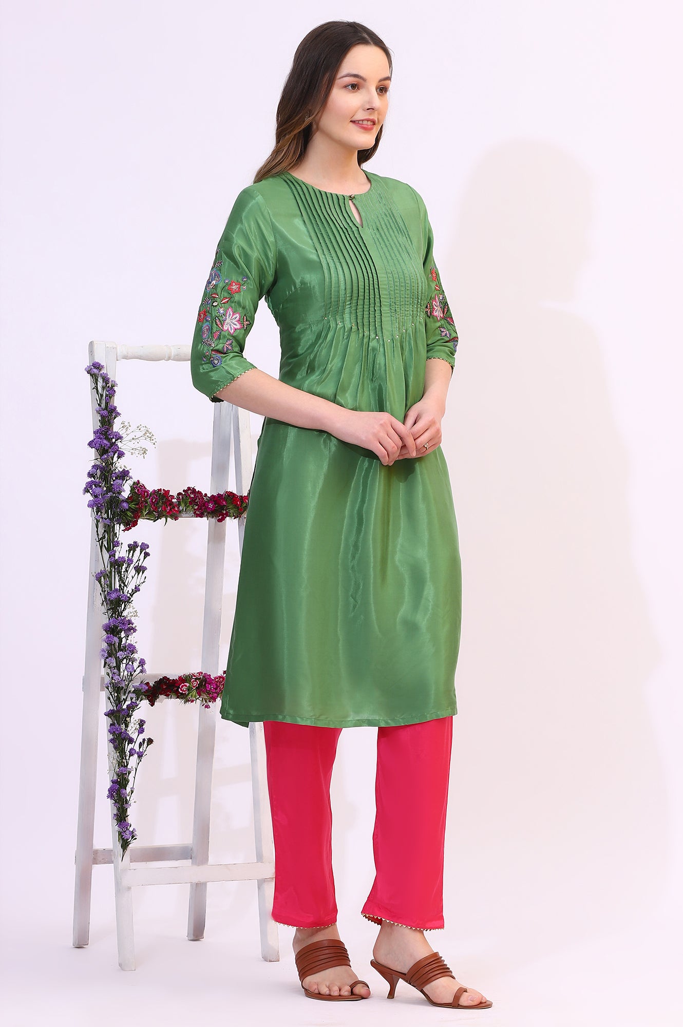 Green Embroidered Shantung Straight Kurta