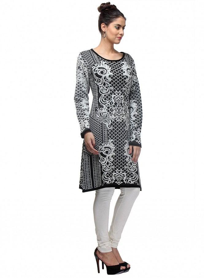 Black Embroidered Full Sleeve kurta - wforwoman