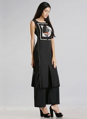 Black Sleeveless Printed kurta