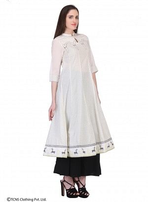 White Printed 3/4 Sleeve kurta