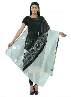 White Dupatta