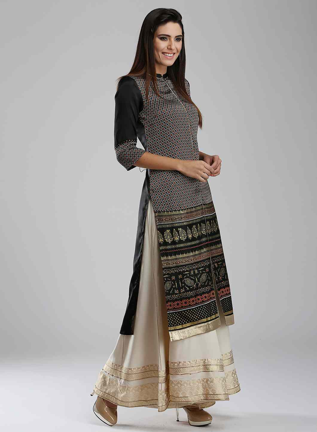 Black Mandarin Neck Printed kurta