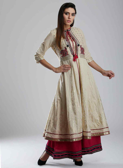 Golden Printed Mandarin Neck kurta - wforwoman