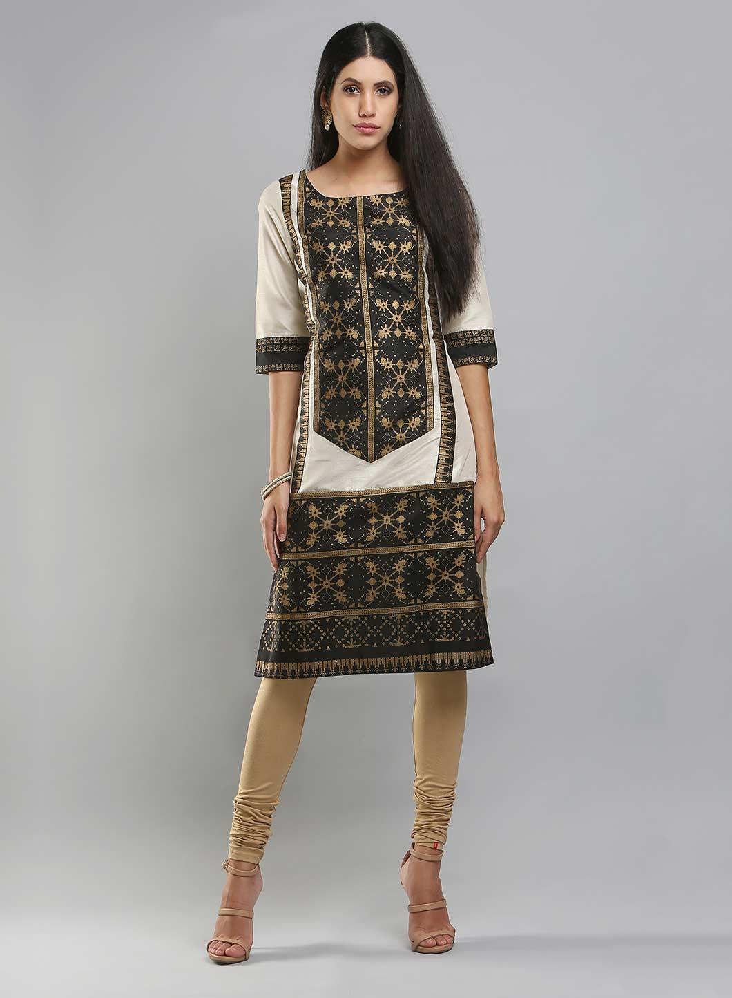 Off-White &amp; Black Colorblocked Printed kurta - wforwoman