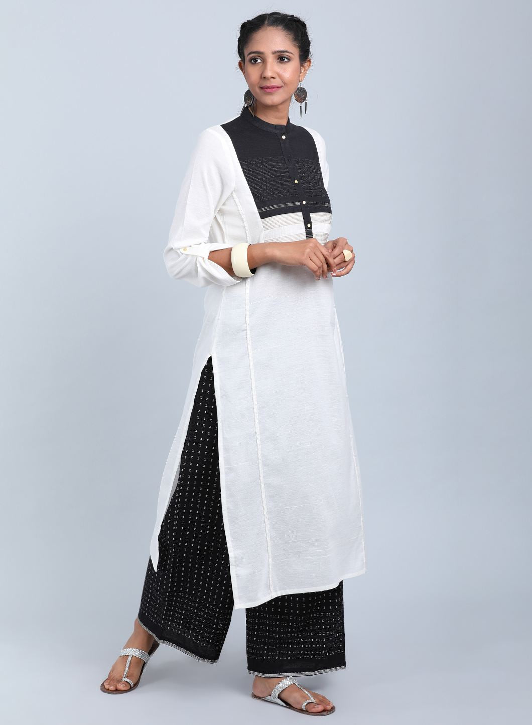 White Mandarin Neck Bhartiya Harit Khadi kurta