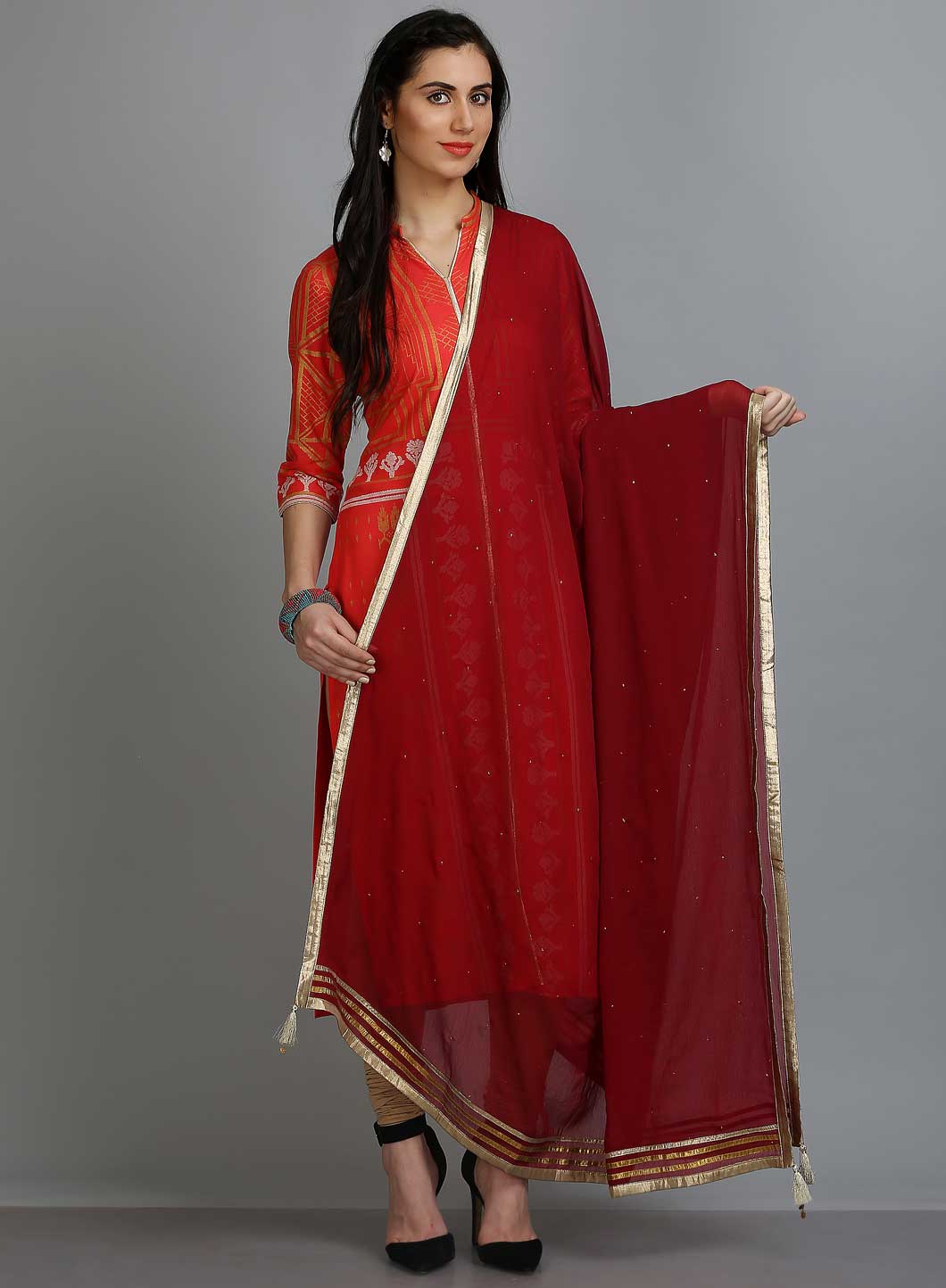 Maroon Dupatta With Golden Border