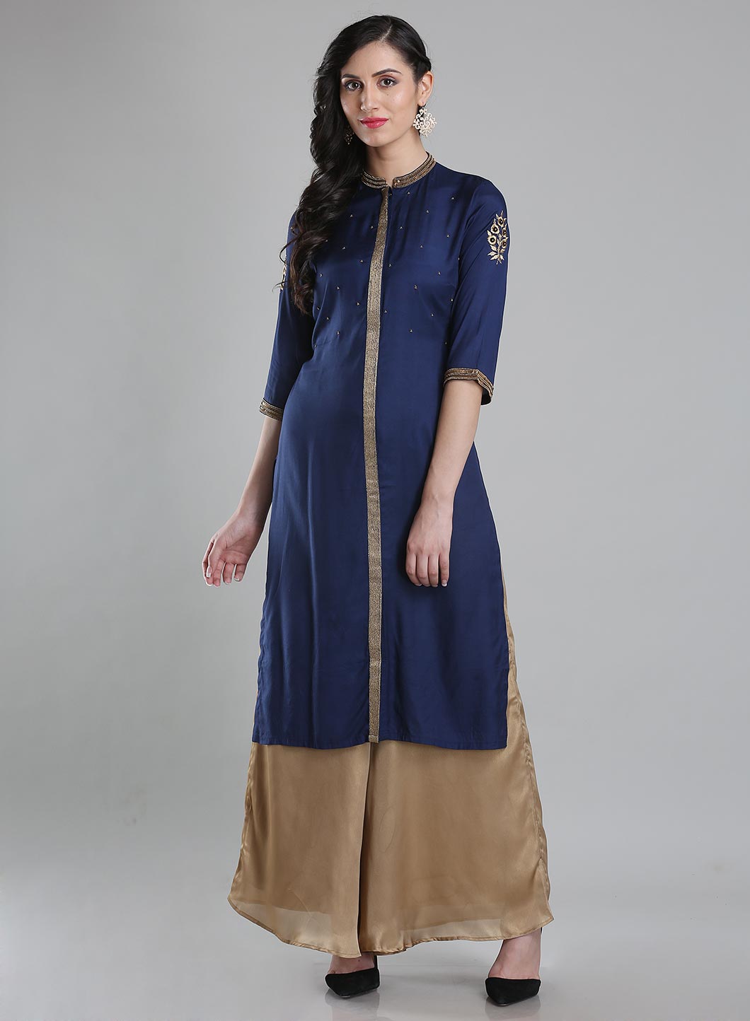 Blue Solid Mandarin Neck kurta