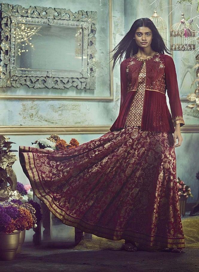 Maroon Embellished Round Neck Ethnic Set - wforwoman