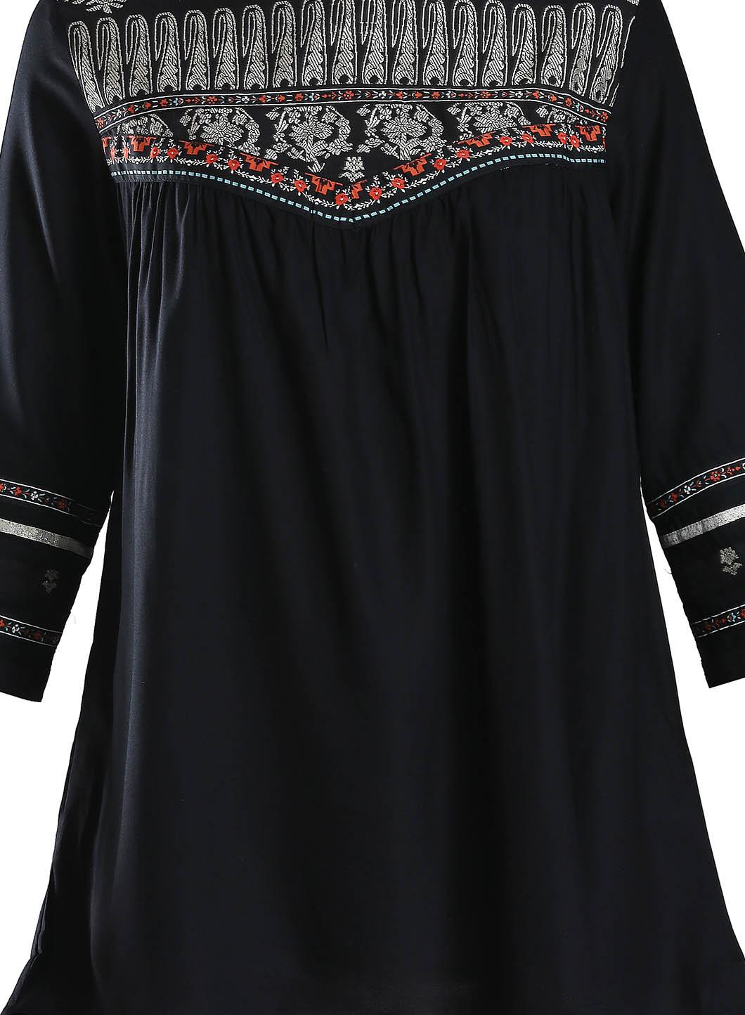 Black Round Neck Printed Top - wforwoman