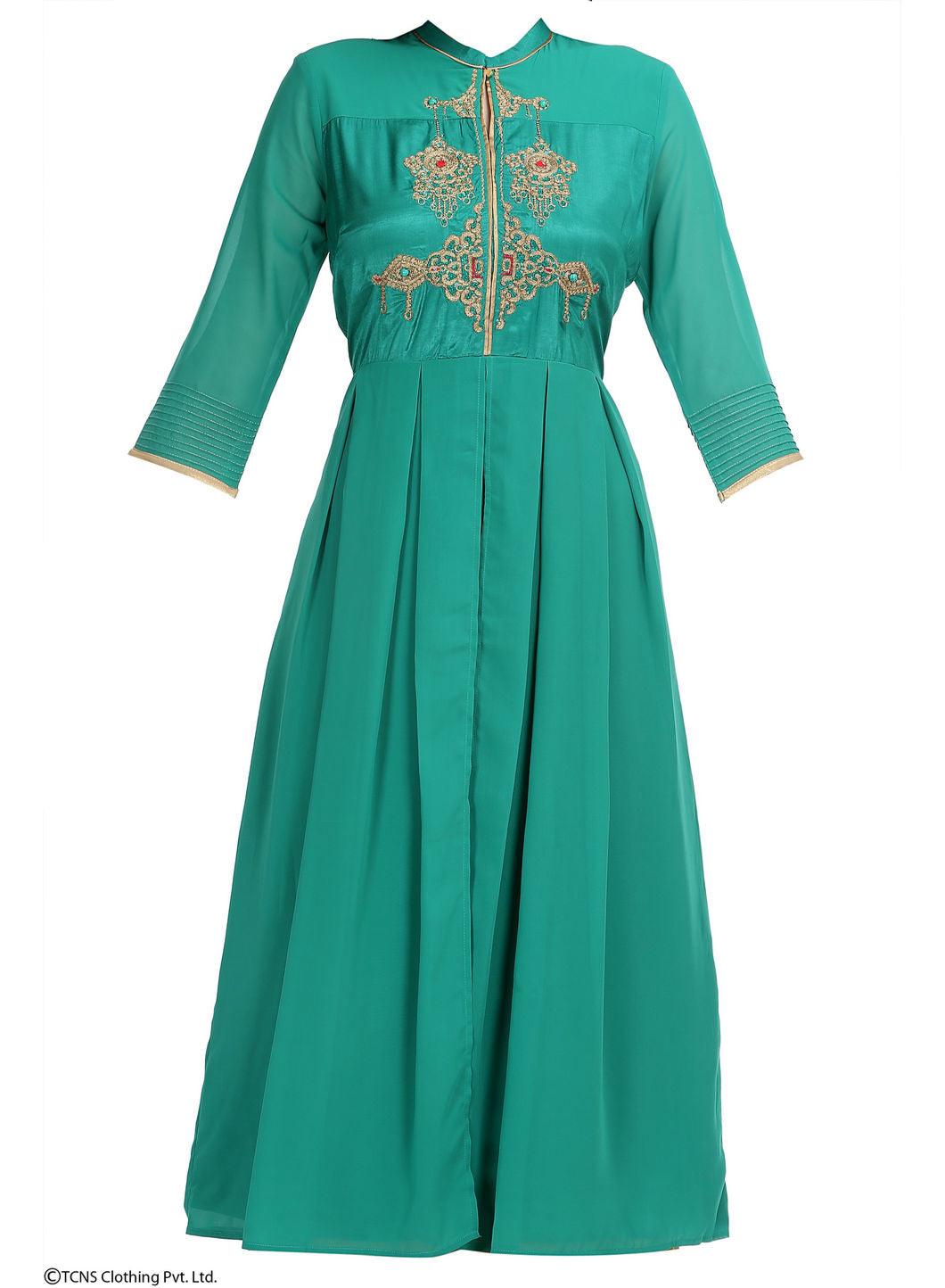 Green Embroidered 3/4 Sleeve kurta - wforwoman