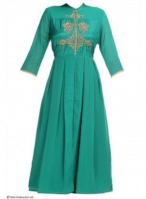 Green Embroidered 3/4 Sleeve kurta - wforwoman