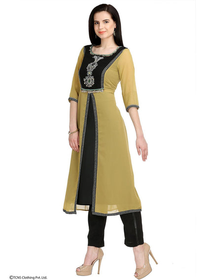 Green Embellished 3/4 Sleeve kurta - wforwoman