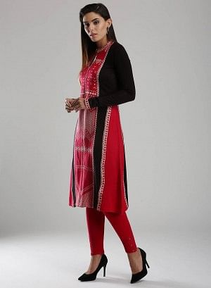 Red &amp; Black Woollen Mandarin Neck kurta