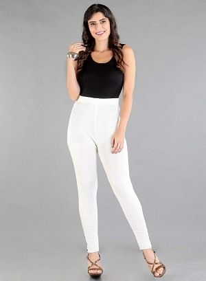 Ecru Solid Woollen Leggings