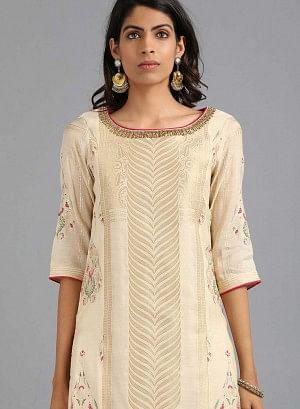 Off-White Boat Neck Yarn-Dyed kurta - wforwoman