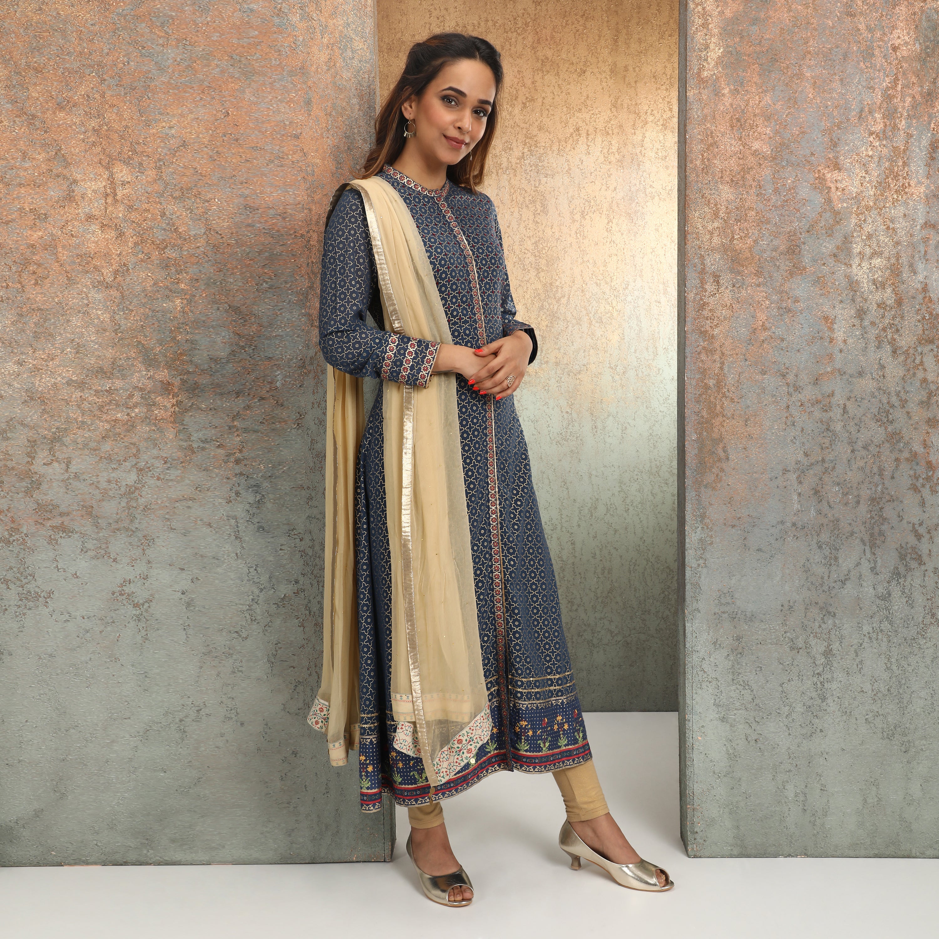 Blue Mandarin Neck Printed kurta