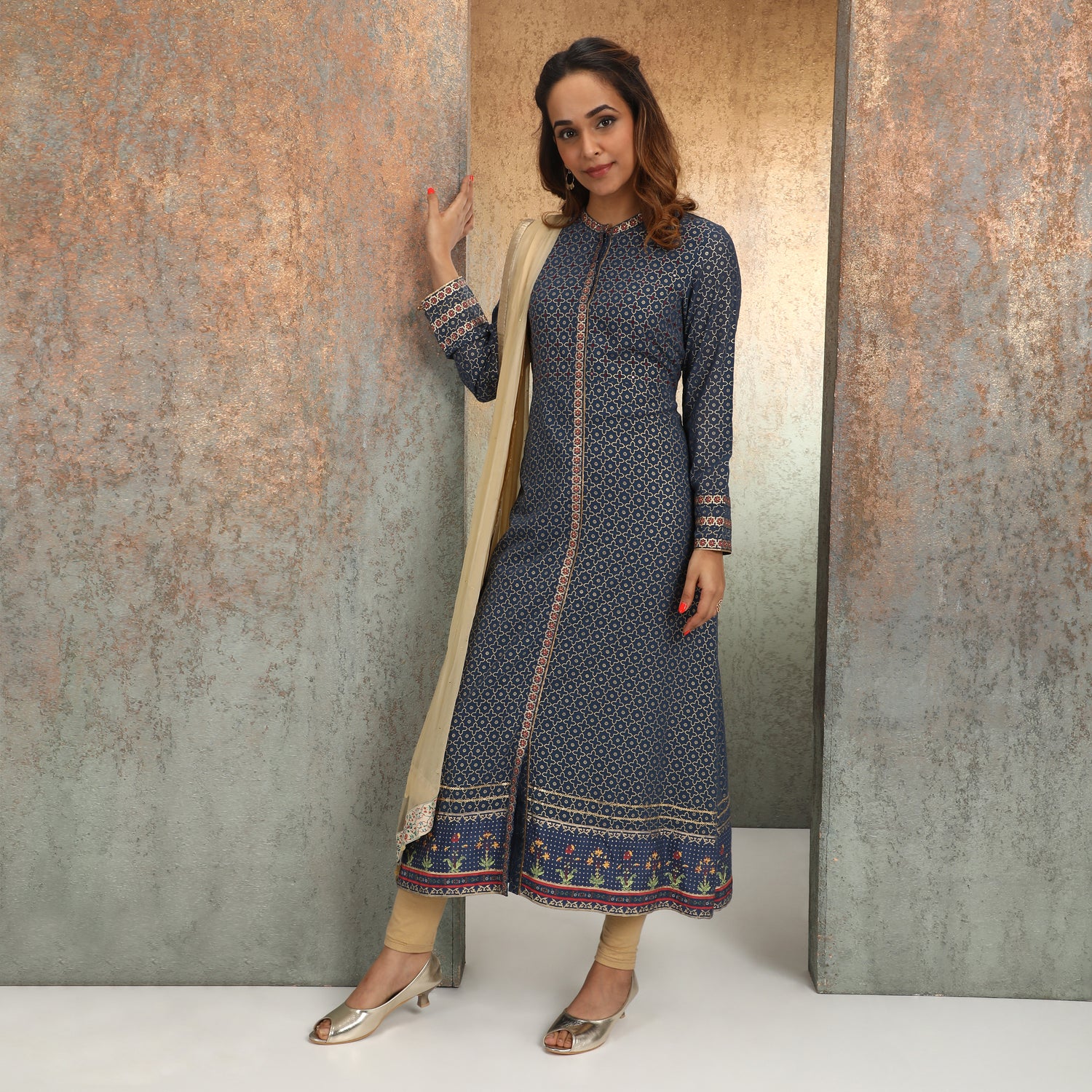 Blue Mandarin Neck Printed kurta