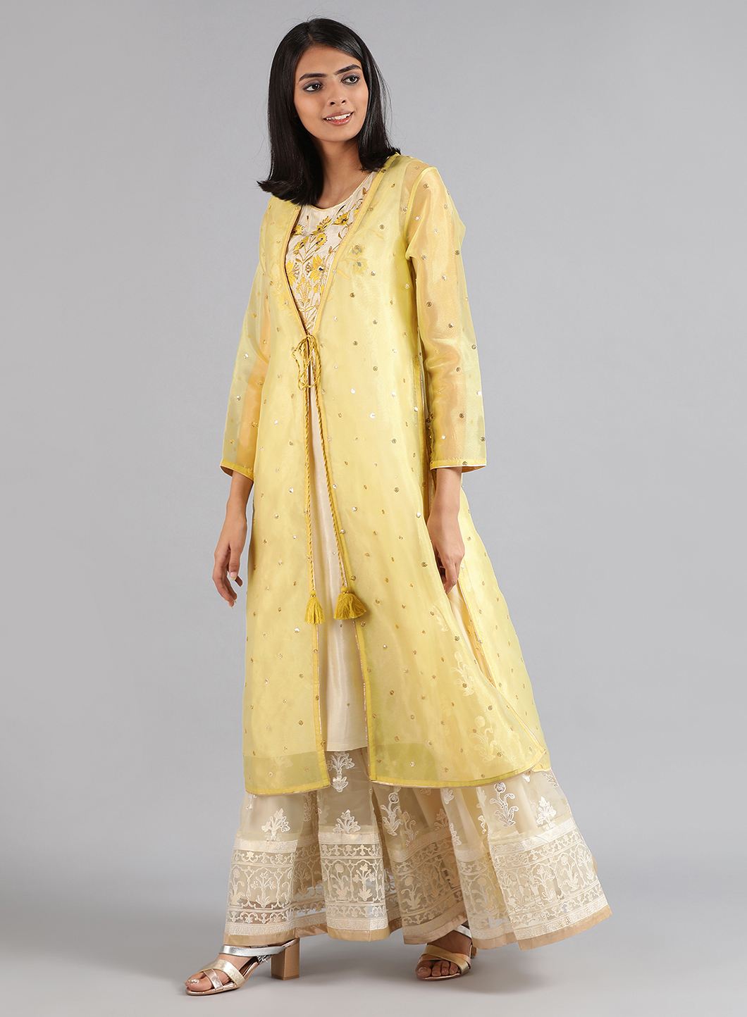 Yellow Round Neck Embroidered kurta