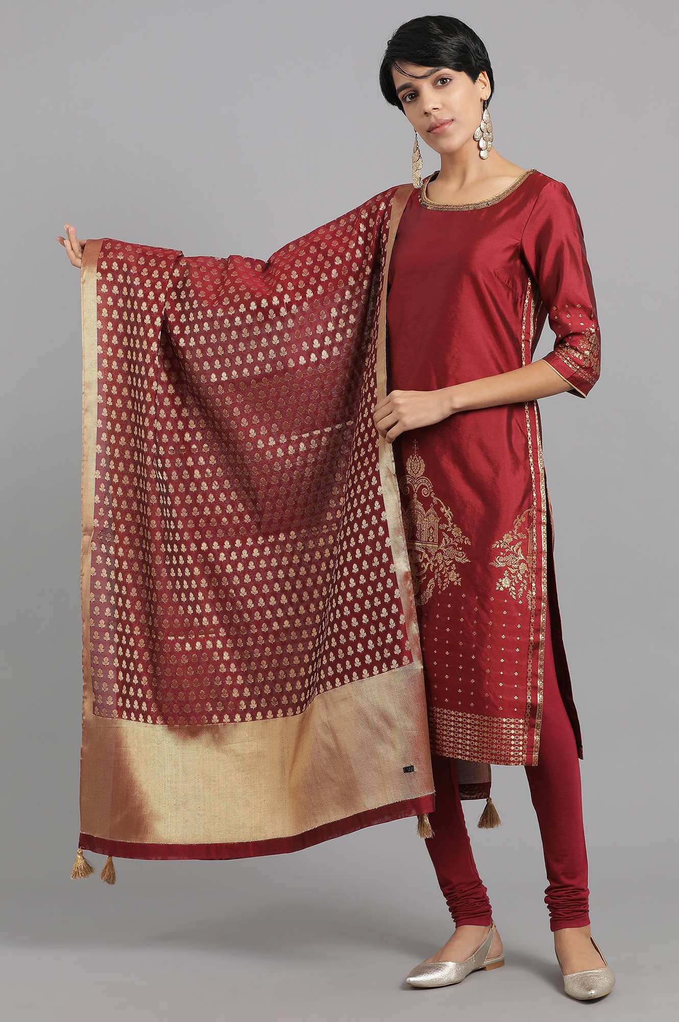 Maroon Jacquard Dupatta