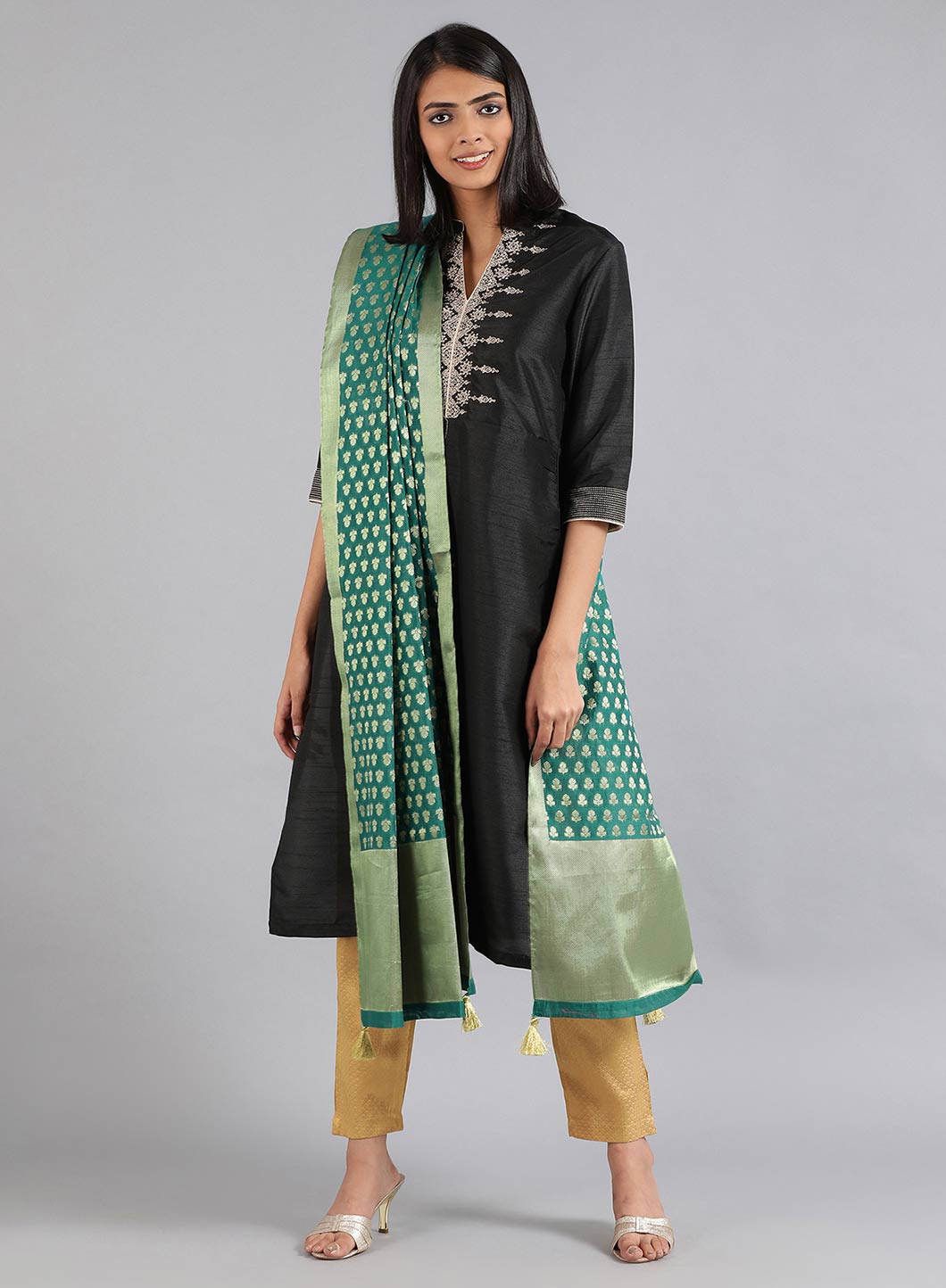 Green Embellished Dupatta