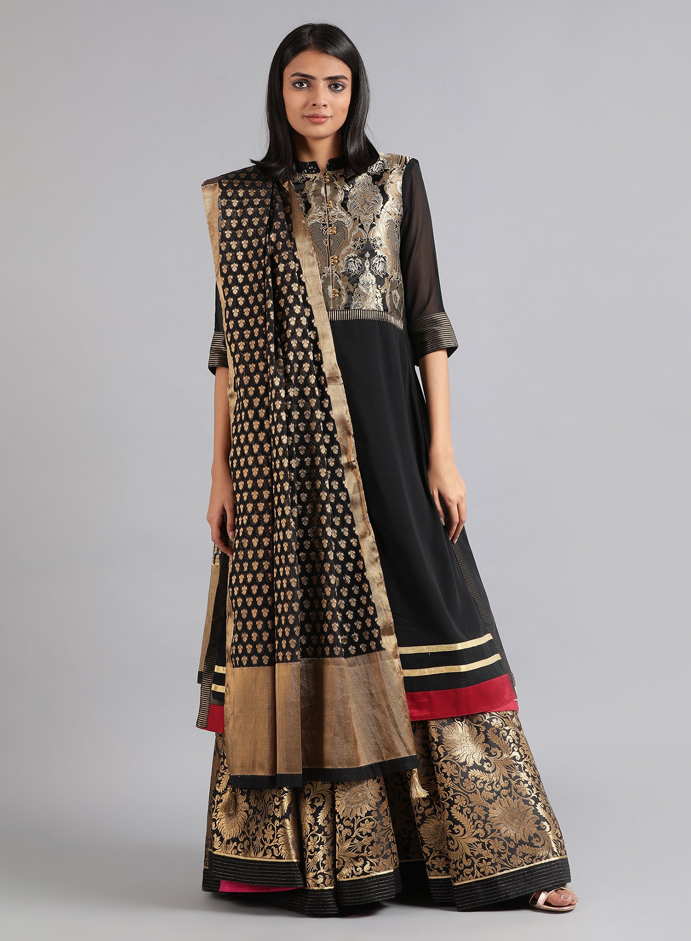 Black Jacquard Dupatta