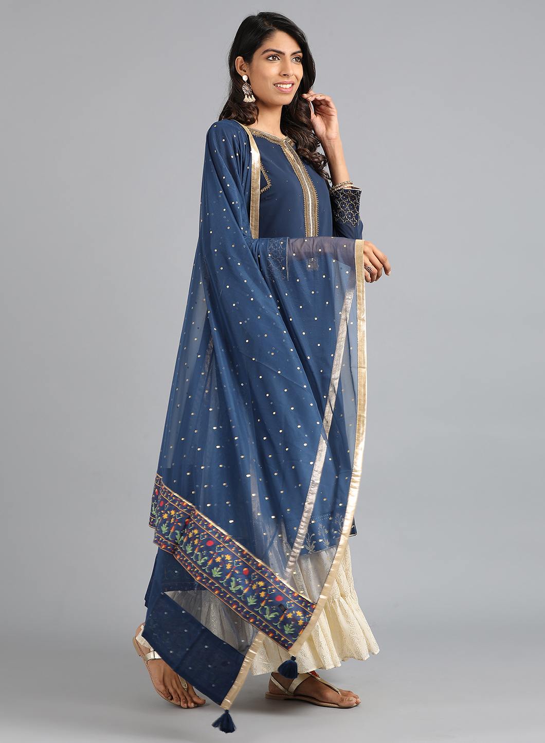 Blue Solid Tasselled Dupatta