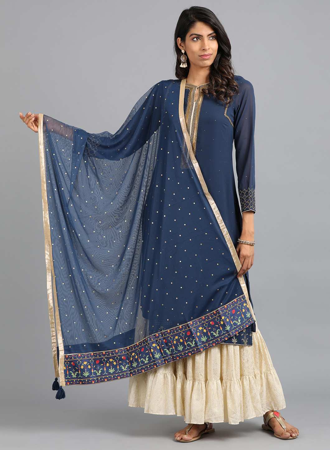 Blue Solid Tasselled Dupatta